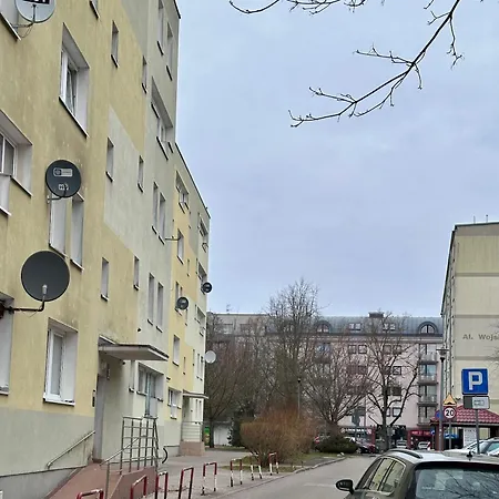 Blisko Plazy I Centrum Kolobrzegu 코워브제크